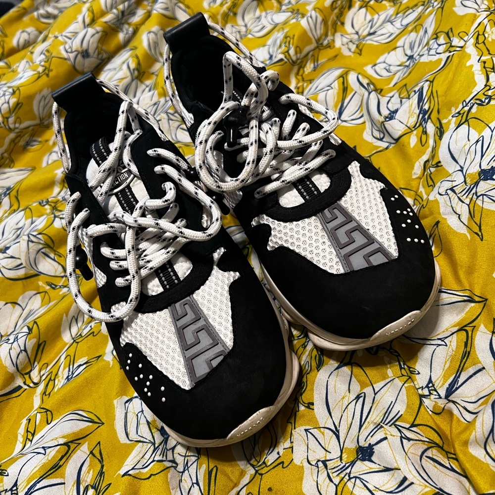 Versace Chain Reactions